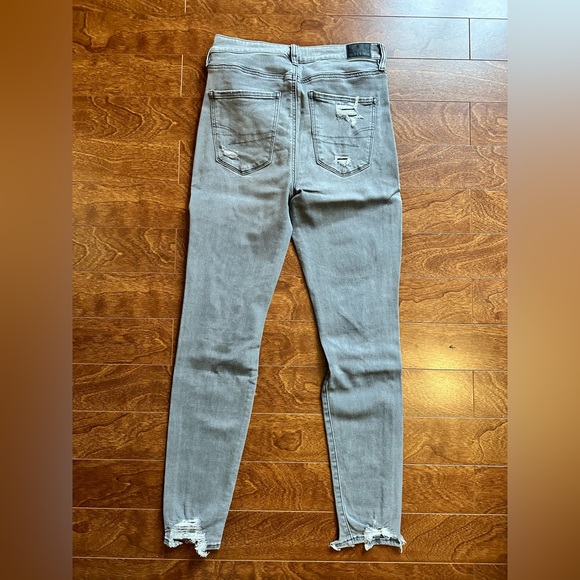 AE distressed grey high waist denim jeans - Picture 5 of 5